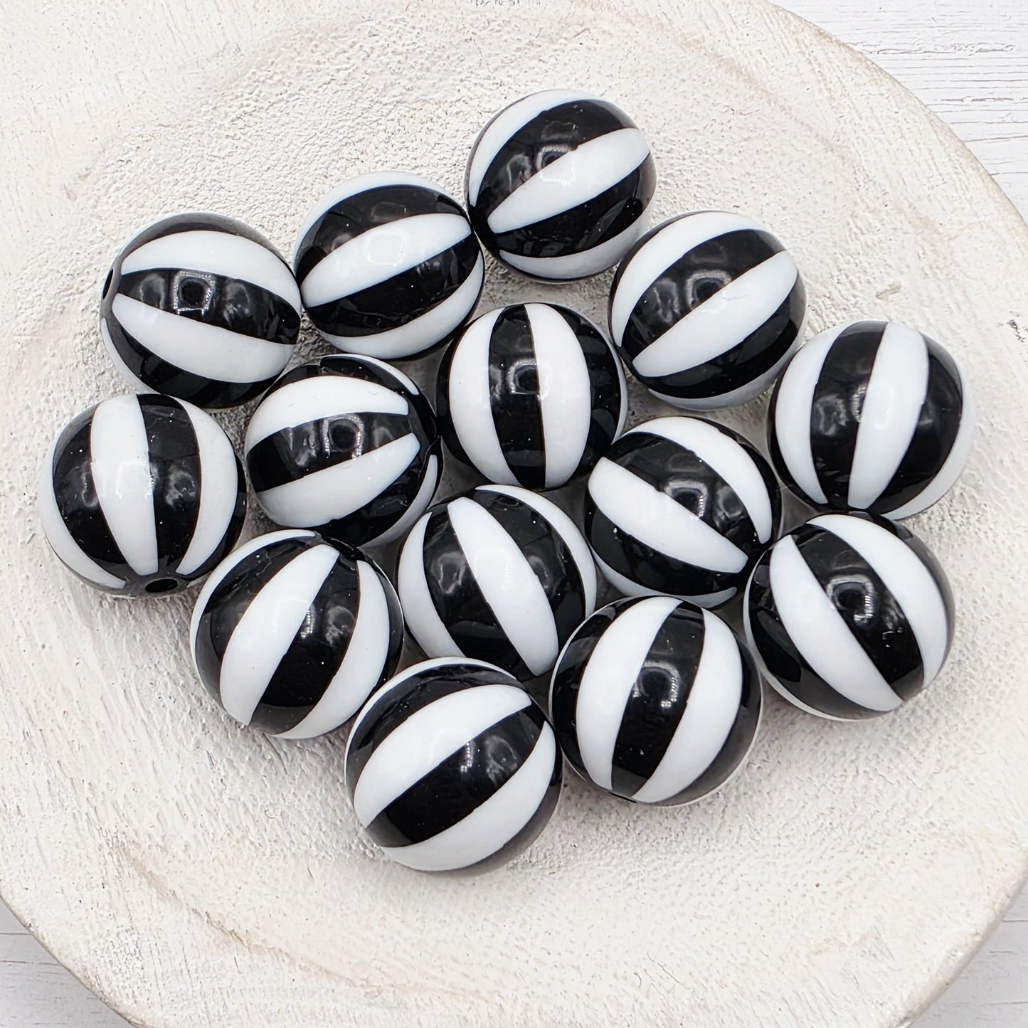 20MM Black Beachball Beads