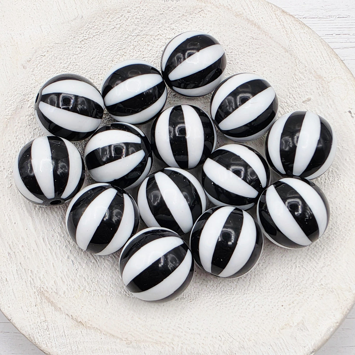 20MM Black Beachball Beads
