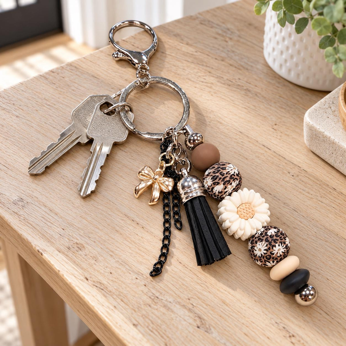 Wildflower Leopard Bag Charm Keychain, Beaded Purse Charm, Flower Keychain, Handbag Accessory
