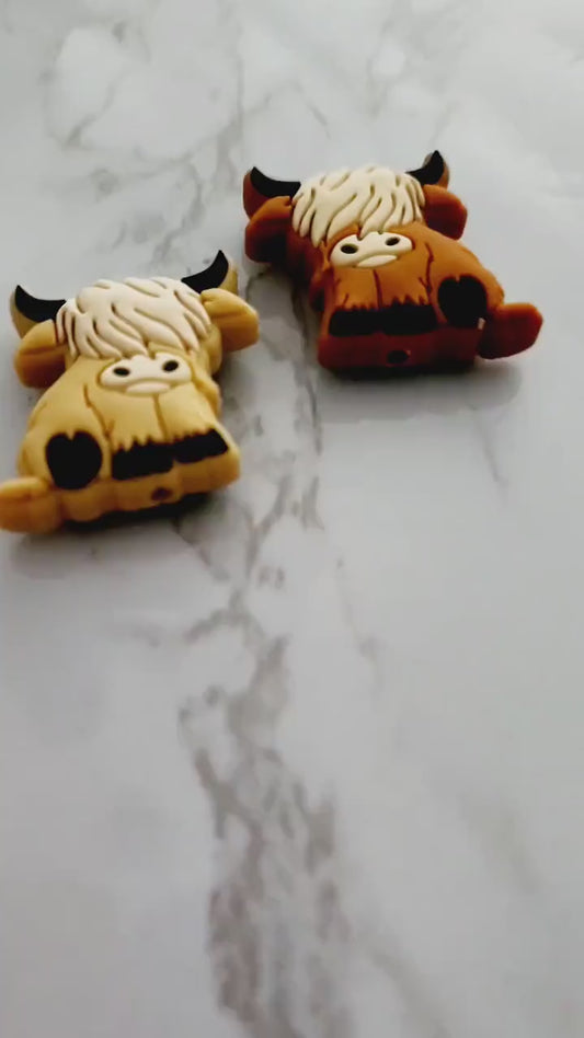 Highland Cow Caramel Focal Beads