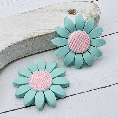40mm Daisy Flower LARGE Beads