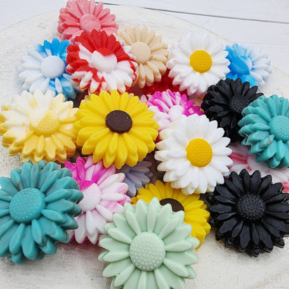 22mm Daisy Flower Beads