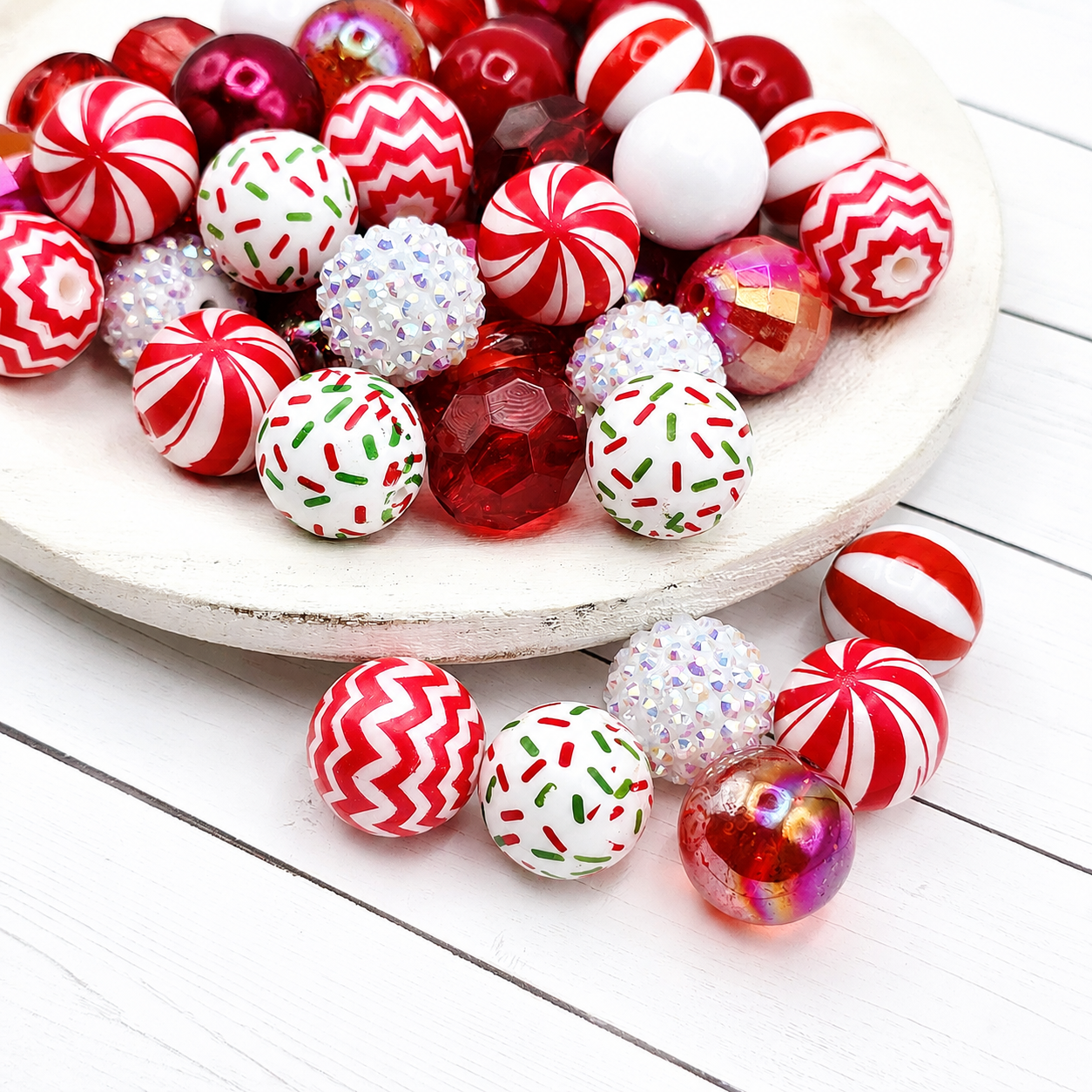 Peppermint Kiss Bead Mix