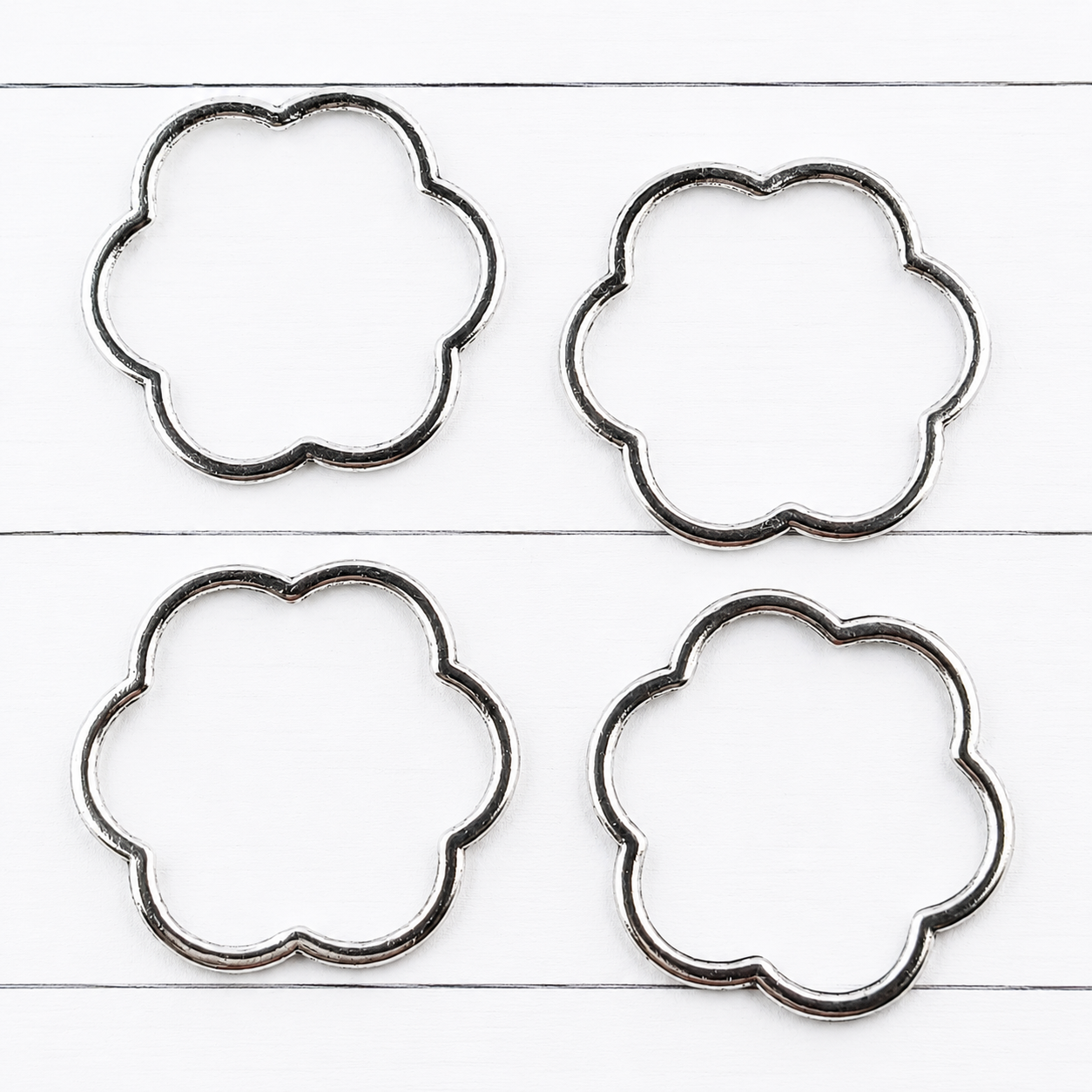 Large Flower Outline Charms