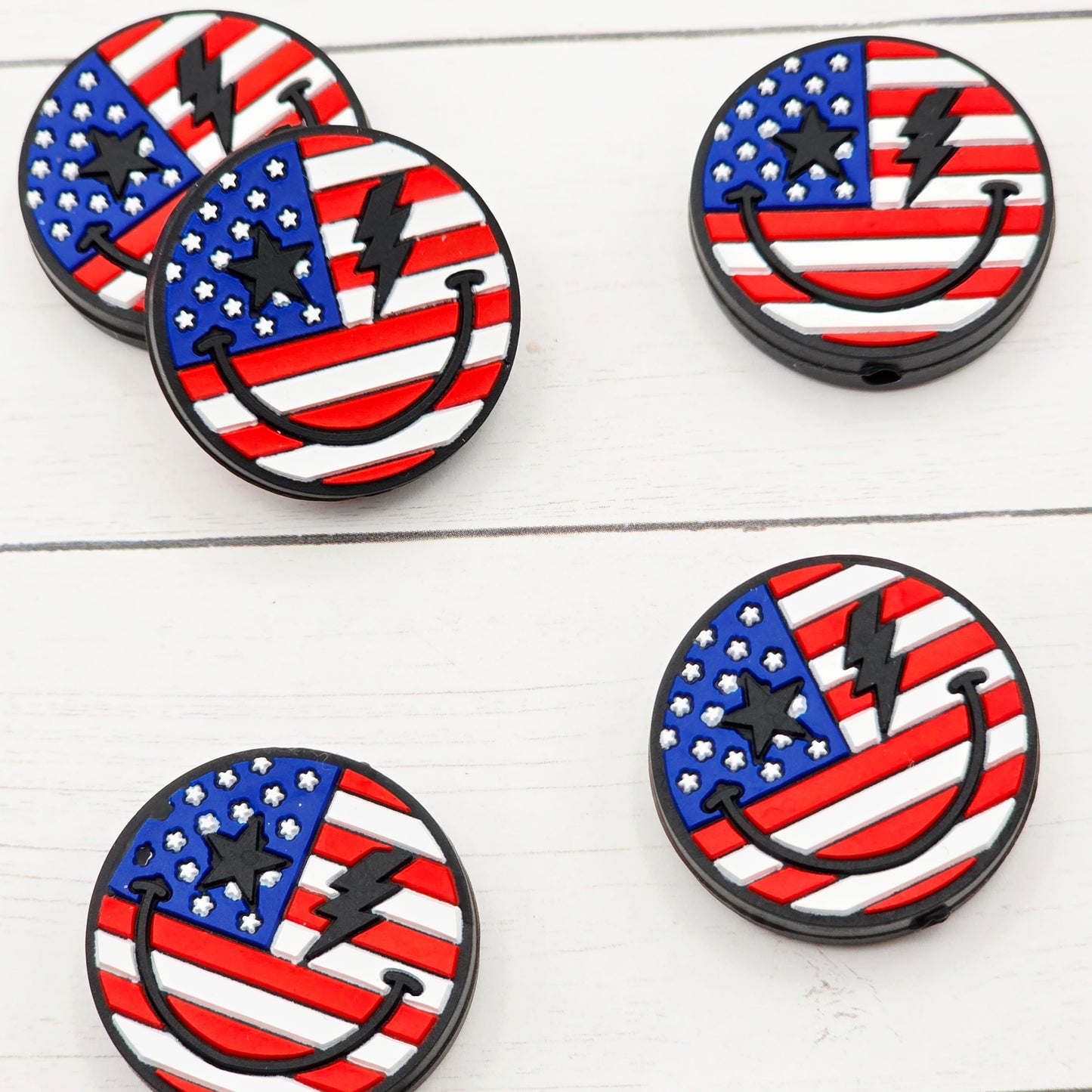 Smile USA Focal Bead