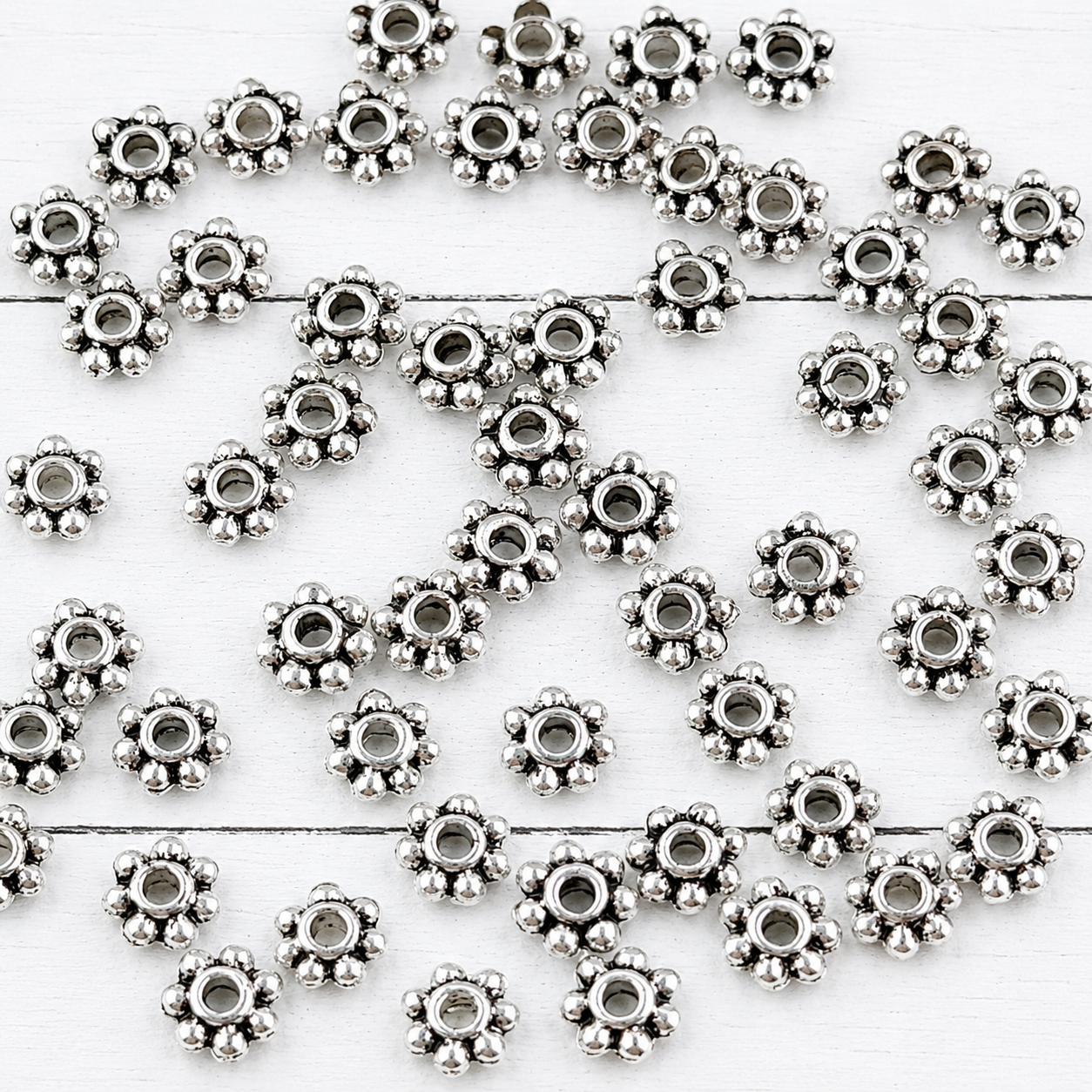 4mm Daisy Spacer Beads