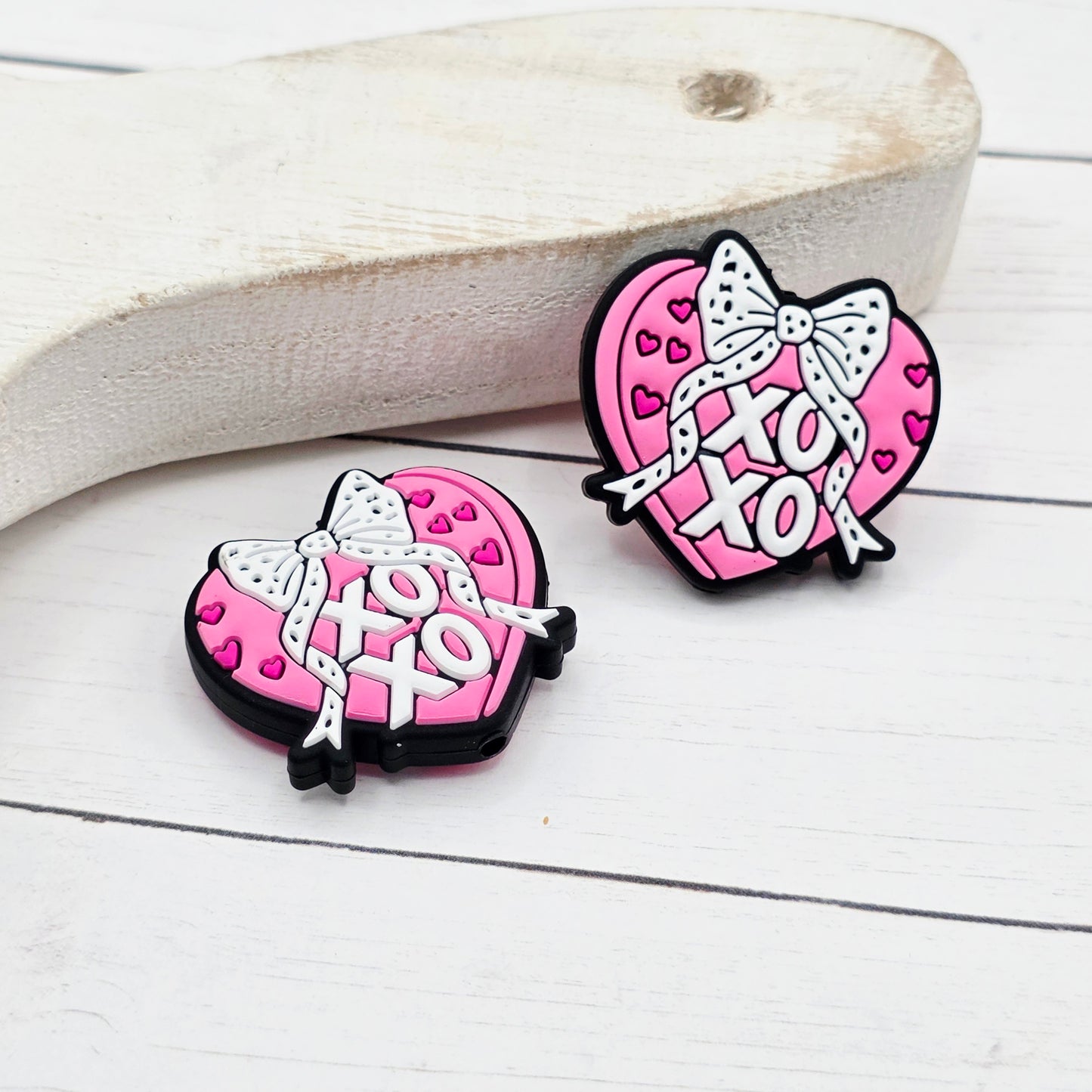 Heart XOXO Focal Beads
