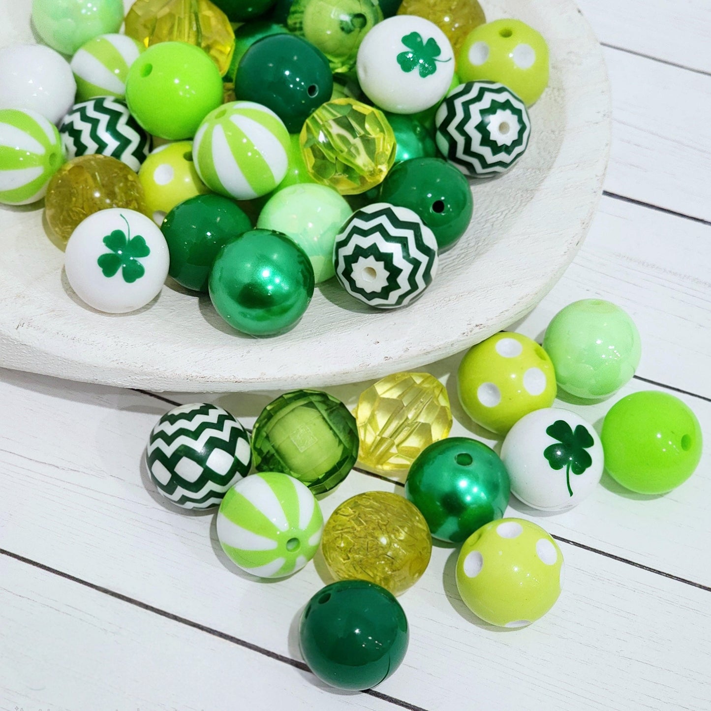 Shake Your Shamrock Bead Mix