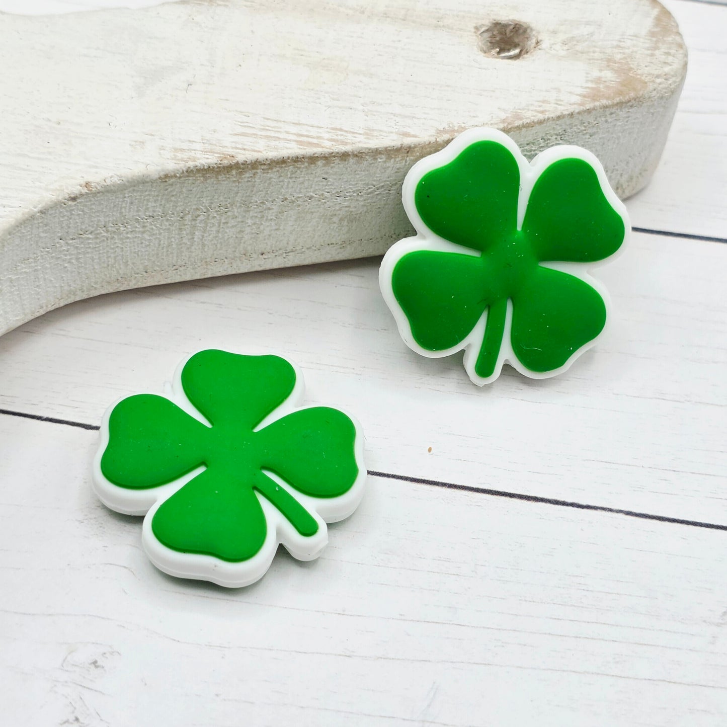 Four Leaf Clover Focal Bead