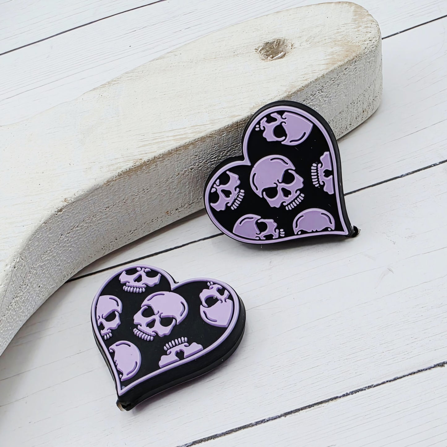Skull Heart Focal Beads