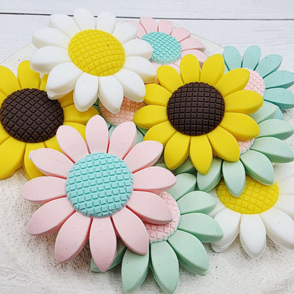 40mm Daisy Flower LARGE Beads