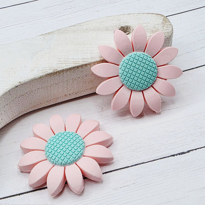 40mm Daisy Flower LARGE Beads