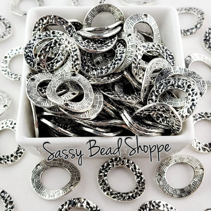 Double Sided Wavy Oval Connectors - Sassy Bead Shoppe