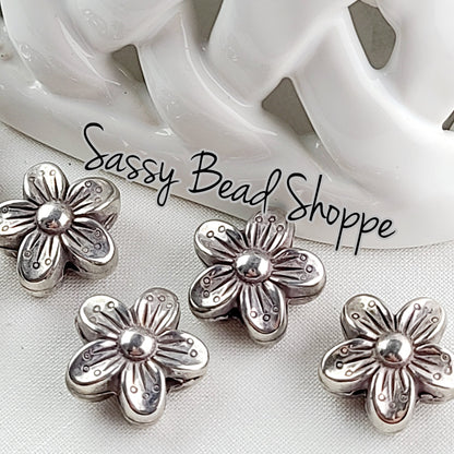 15mm Flower Silver Metalized Acrylic Beads