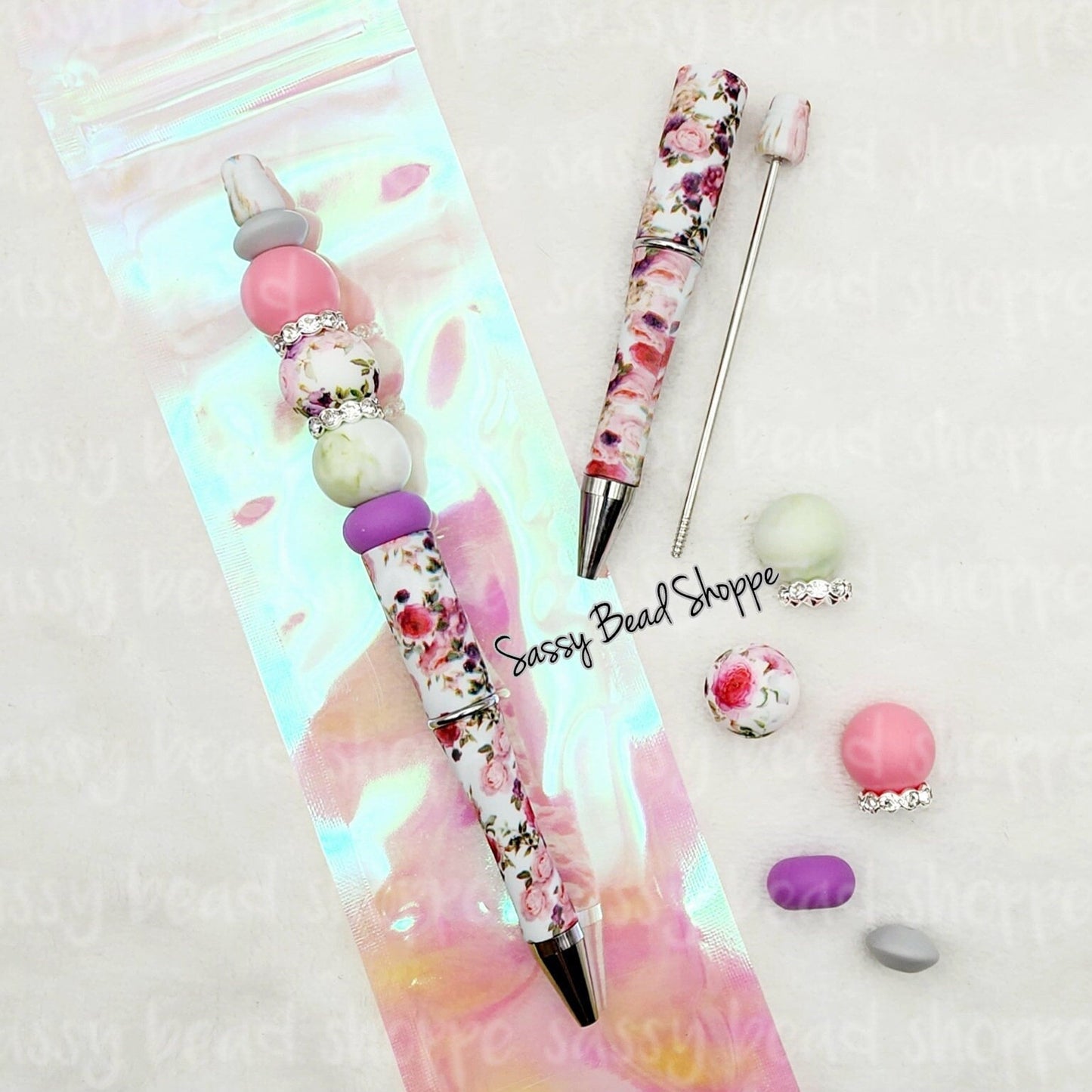 Rosey Posey Beadable Pen Kit, Flower DIY Bubblegum Bead PLASTIC Pen Kit, Beadable Pens, Bubblegum Beads, Beaded Pens, Pen Beads, Focal Beads