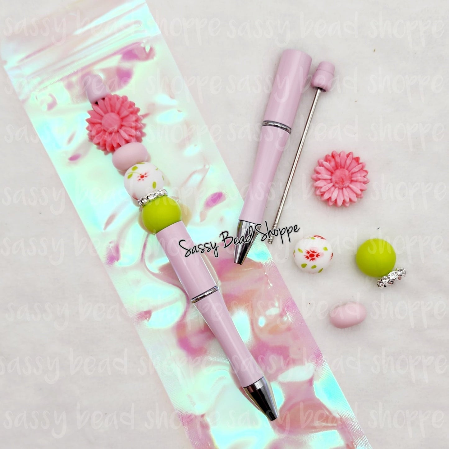 Summer Days Beadable Pen Kit, Flower DIY Bubblegum Bead PLASTIC Pen Kit, Beadable Pens, Bubblegum Beads, Beaded Pens, Pen Beads, Focal