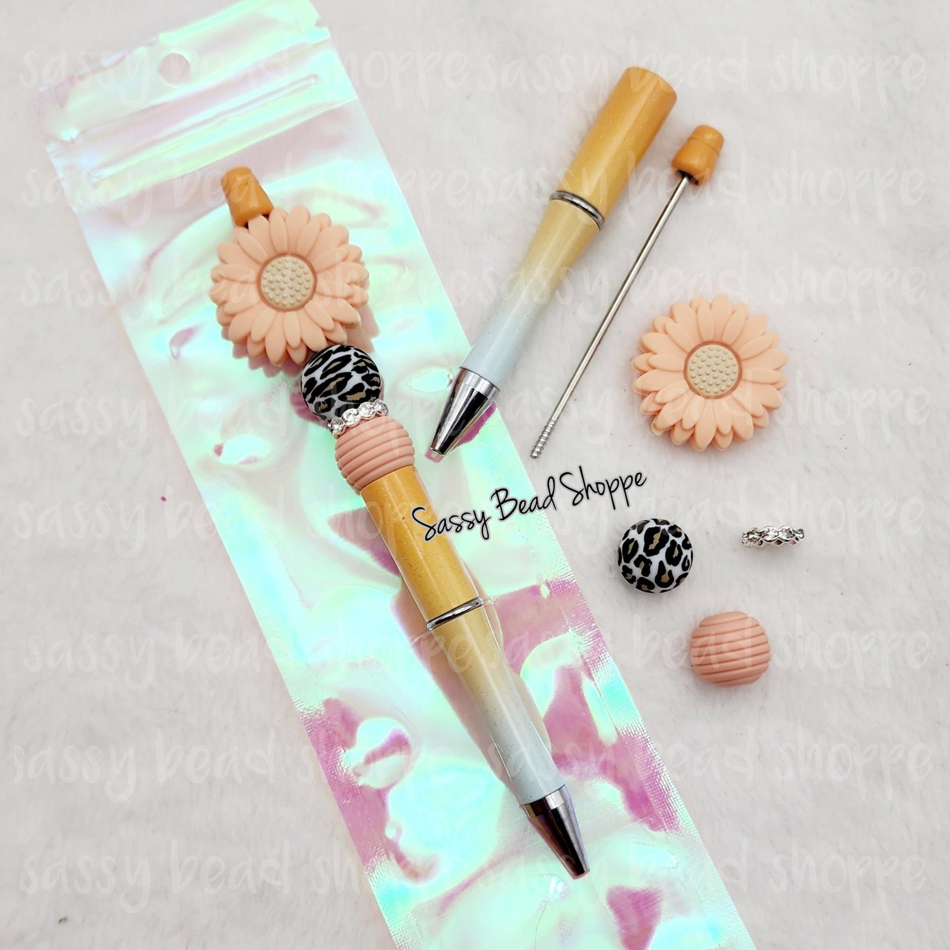 Peach Passion Beadable Pen Kit, Flower DIY Bubblegum Bead PLASTIC Pen Kit, Beadable Pens, Bubblegum Beads, Beaded Pens, Pen Beads, Focal